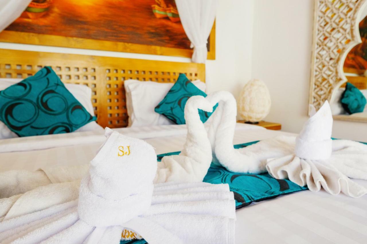 The Secret Jungle Villas Seminyak Ngoại thất bức ảnh